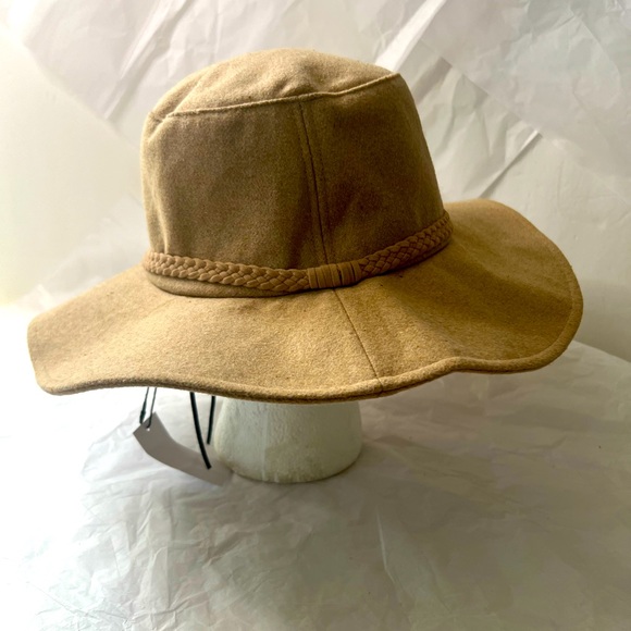 NWTS ASN Harper Floppy Hat From Hats - Picture 2 of 12